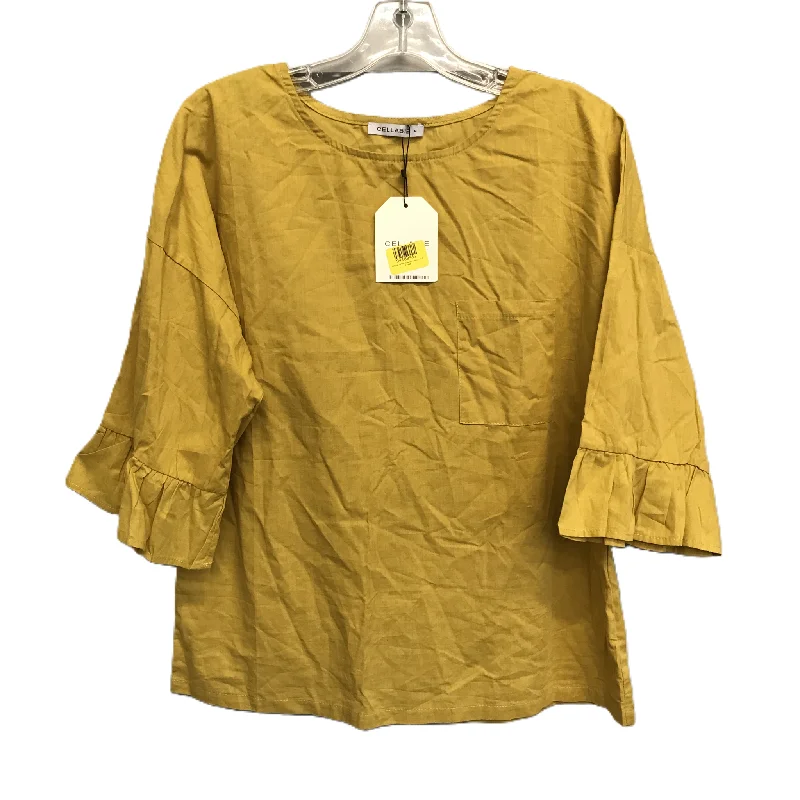 Yellow Top Short Sleeve By Cellabie, Size: M Refined Men's European