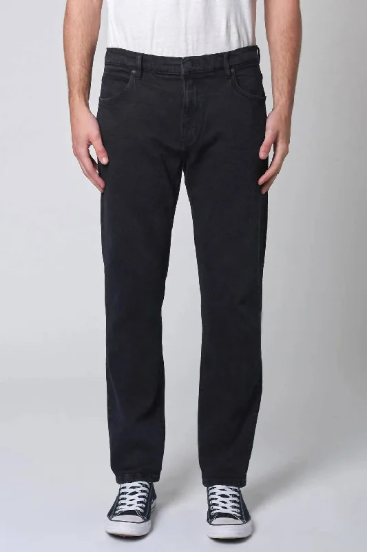 Relaxo Jean In Washed Black Trendy Men's Scandinavian Trendy Men's Scandinavian